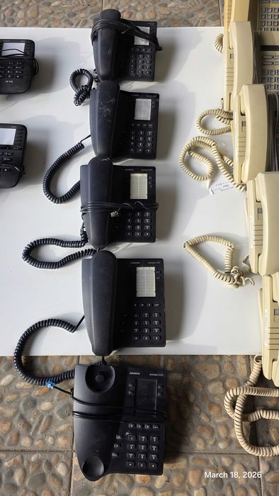 Vand 35 telefoane fixe Siemens