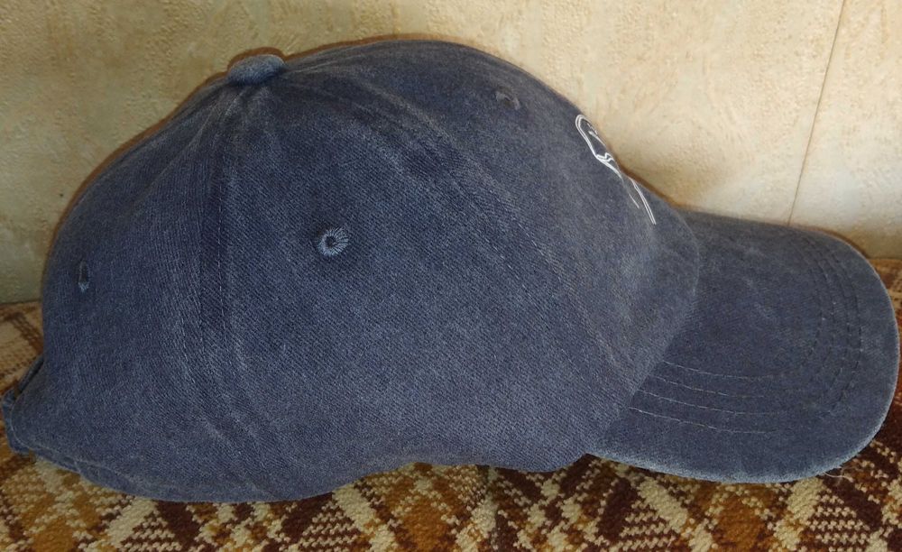 Лятна шапка с дизайн