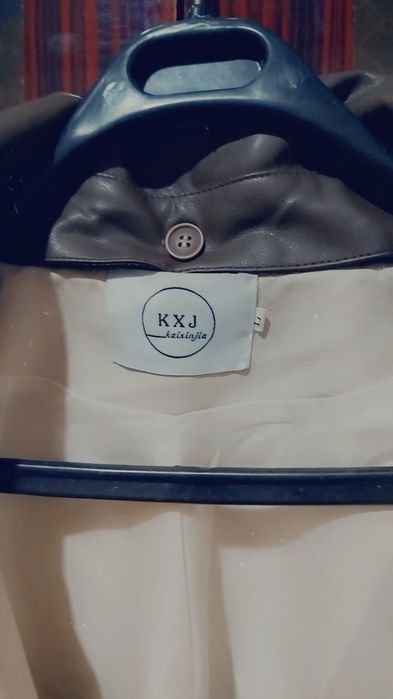 Янги плащ сотидади!