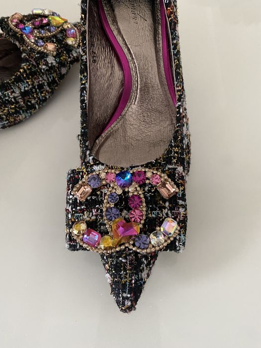 Продам женские туфли