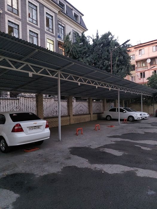 Сдаётся парковочное место для легкового автомобиля