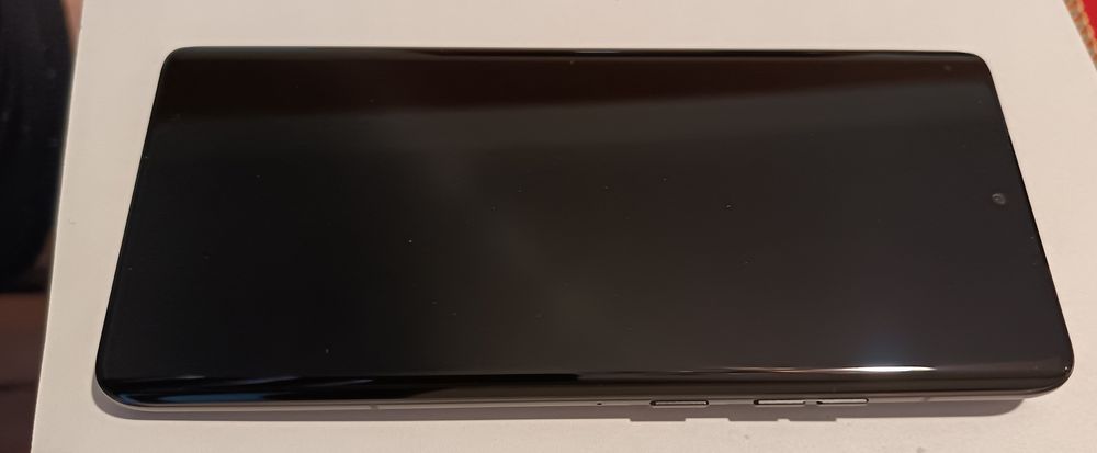 Motorola Edge 50 Pro 512gb Black Beauty in garantie/ Pret fix, Nu este negociabil.