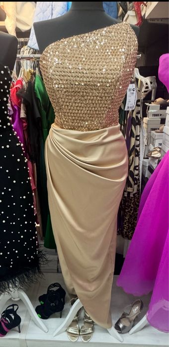 Rochie pentru Banchet