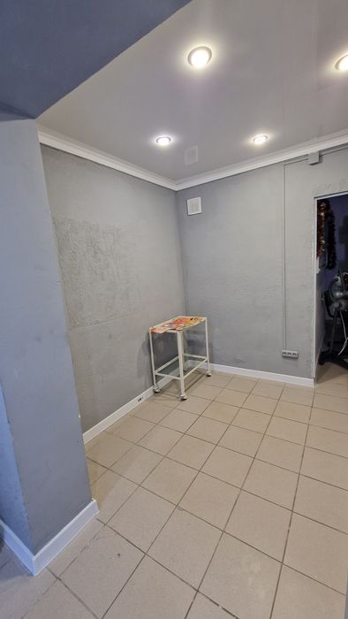 Сдам в аренду кабинет 9м² в салоне красоты. 40000тг/мес. Момышулы 31