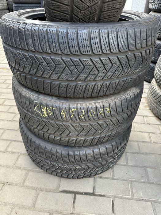 Set cauciucuri 255/45/20 Pirelli