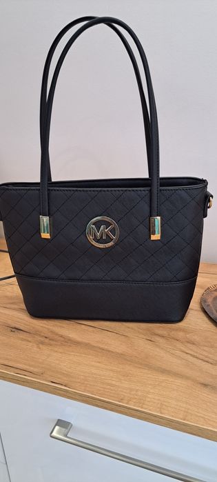 Michael Cors стилна дамска чанта  Louis Vuitton,Dune Lodon,Mohito,