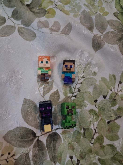 Колекционые Фигурки Kinder Joe Minecraft