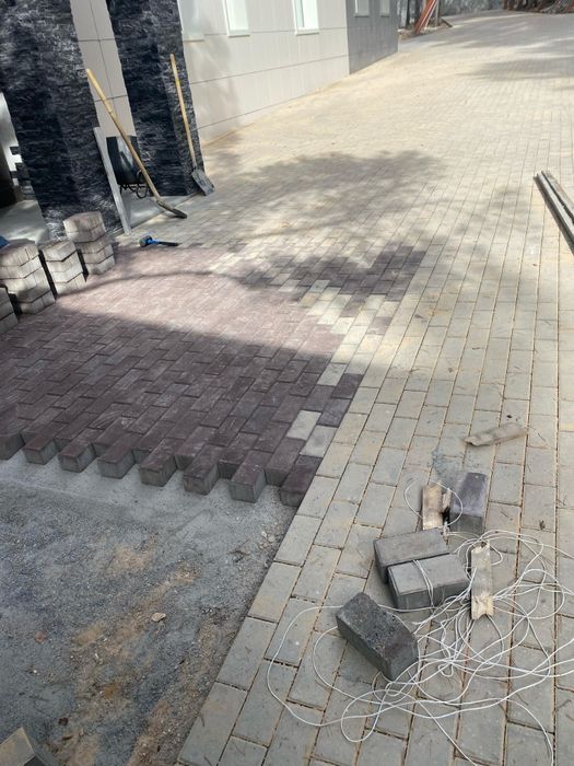 Укладка брусчатки, асфальта