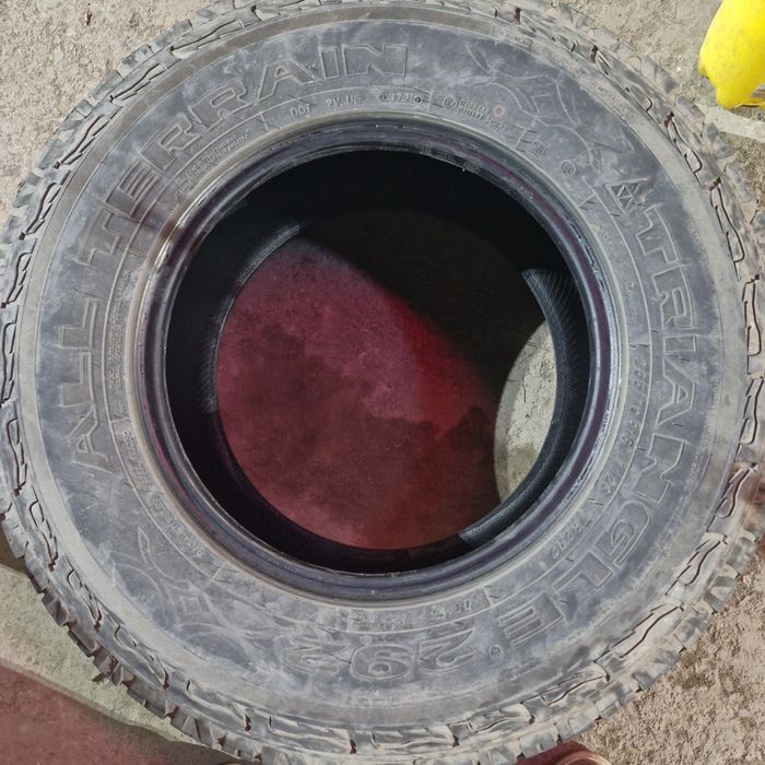 Продам резину 265×70 R16