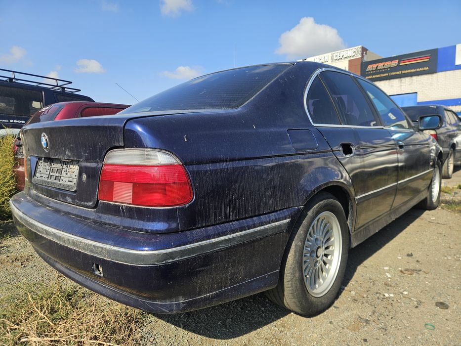 Продам  б м в е39