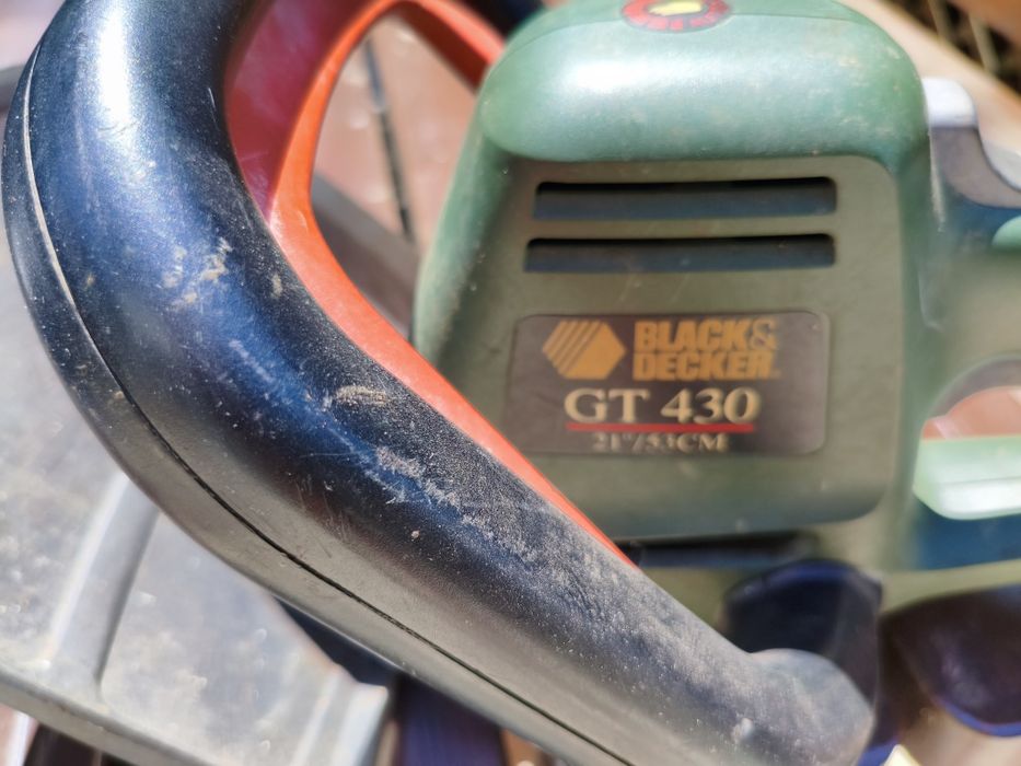 Foarfecă electrică gard viu