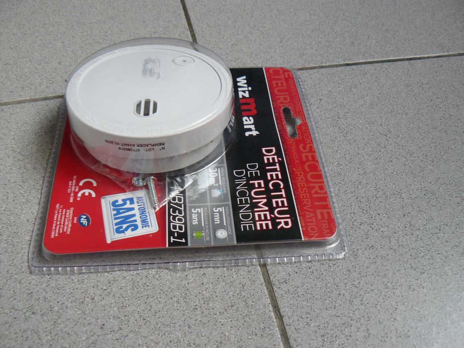 Detector De Fum/Incendiu WIZMART NB739B-I Nou Sigilat Adus Din Franta