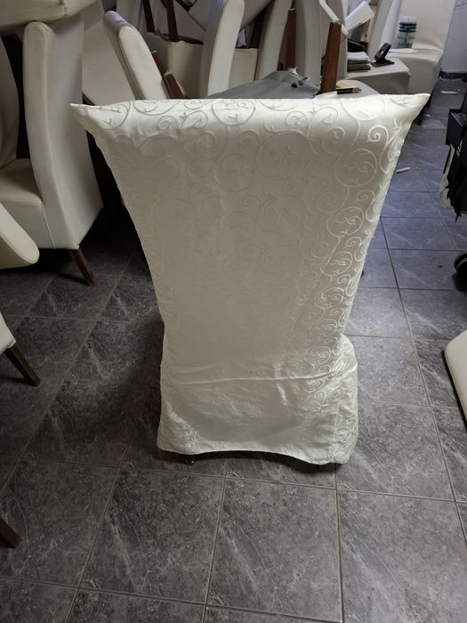 Huse scaune eveniment