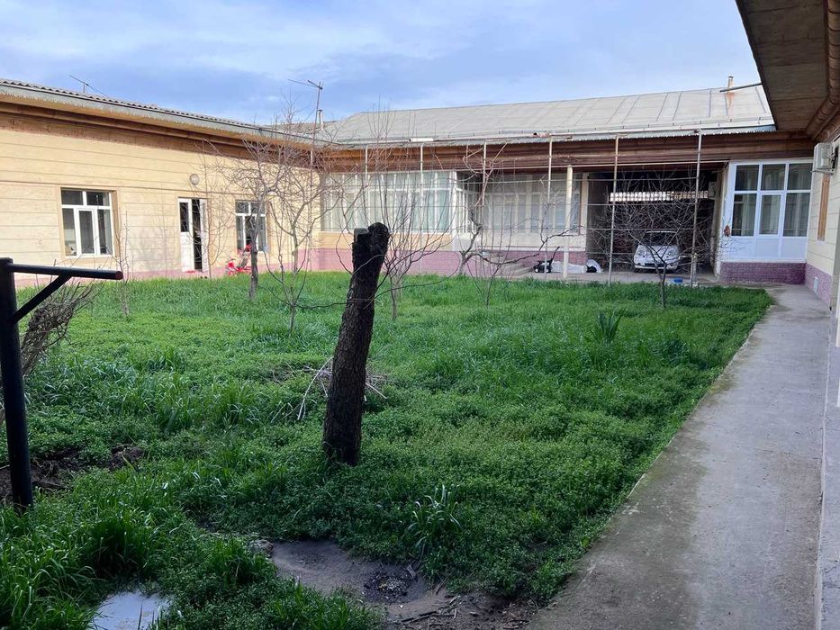 Янгиобод 9 сотих 270000 Фасад 25м