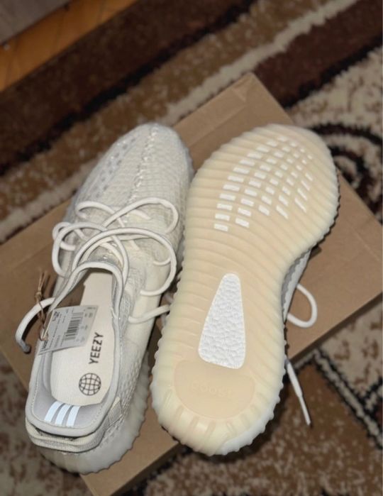 Yeezy 350V2 “Bone” 45