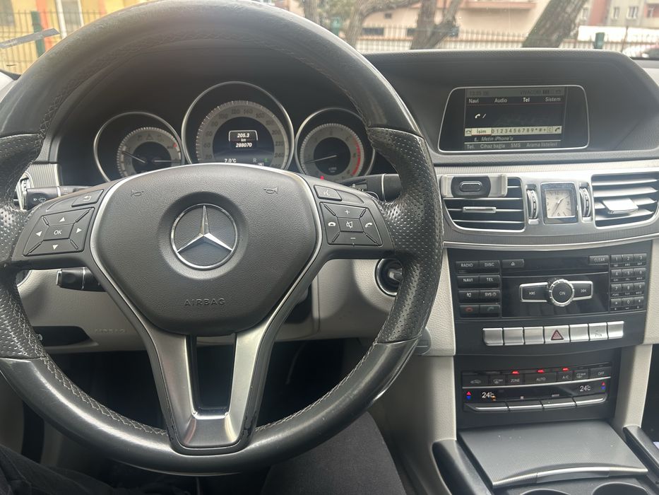 Mercedes  E300 . blutec