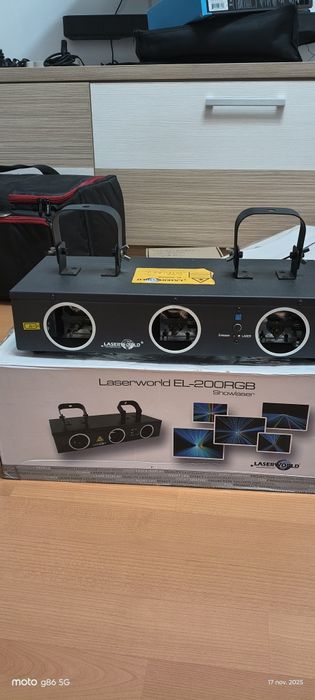 Vând beam spot, laser și controler dmx