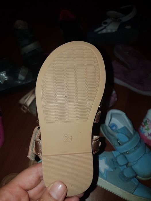 Сандали и обувки 23н