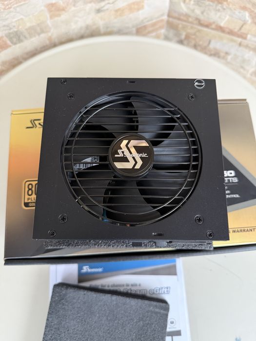 Захранване Seasonic Focus GX-750 750W 80 PLUS Gold PSU