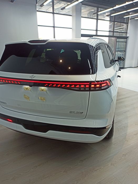 Dongfeng eπ 008 Hybrid (2026) – Yangi, 3 yil kafolat bilan!