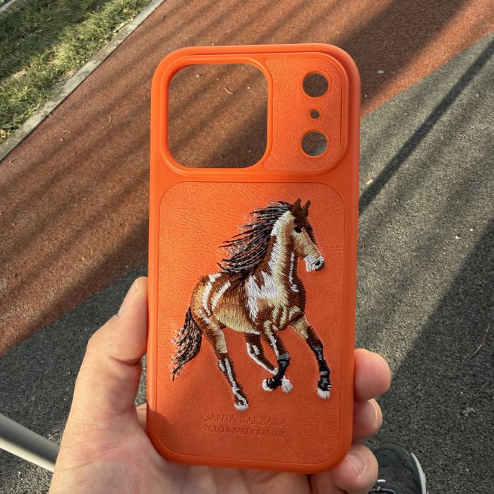 Продам чехол от айфон 17 про