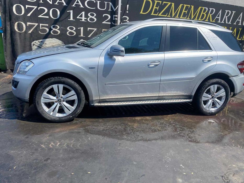 Dezmembrez mercedes ML w164 facelift/ml 350 cdi euro 5/bara ml/far ml/
