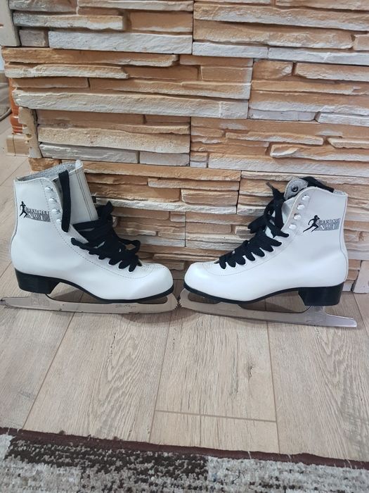 Patine copii,în stare foarte bună!