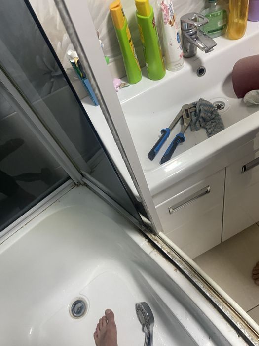 Услуги сантехника,мастера на час