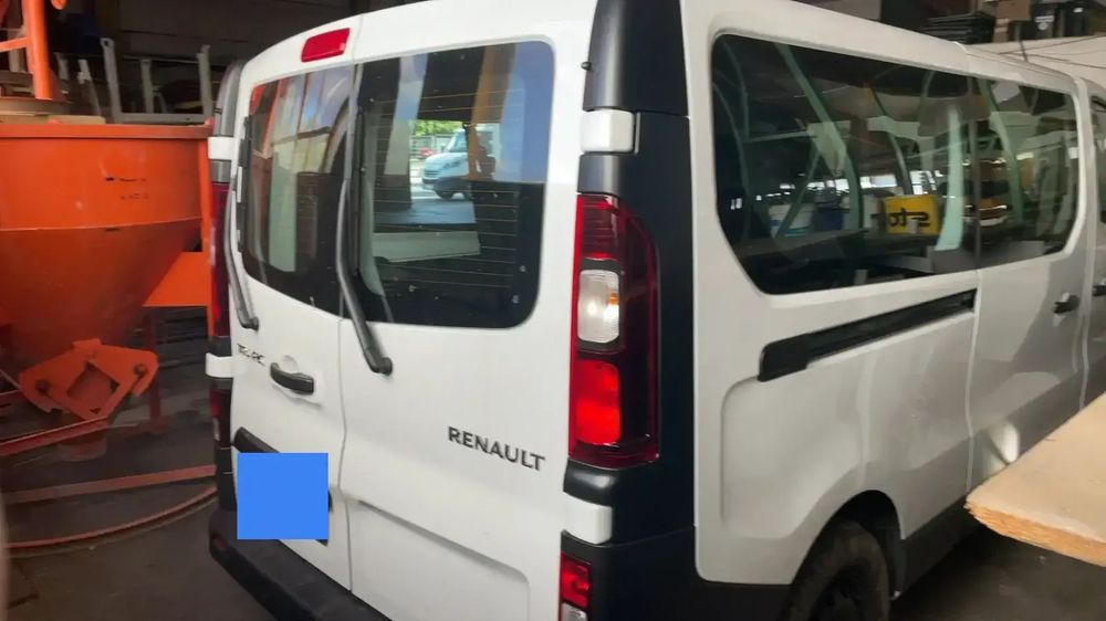 Dezmembrez Renault Trafic 3 - 2024