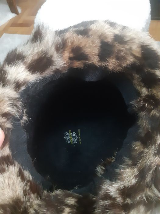 Palarie-caciula- fetru cu blana-Franta