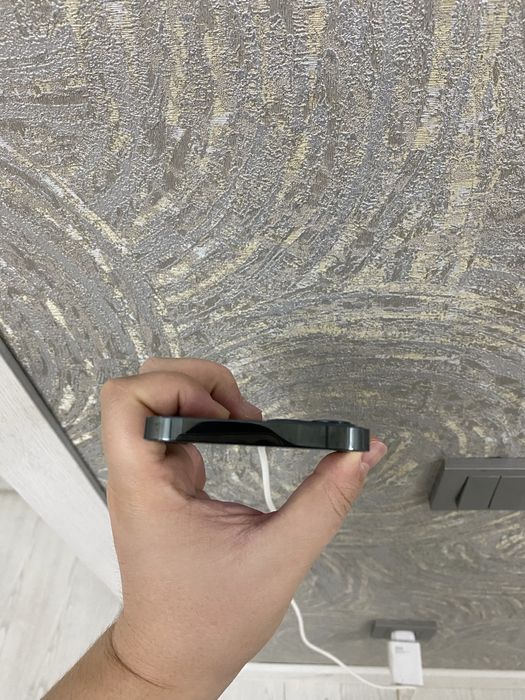 Iphone 12 pro 128 GB Boshlangiz tolovsiz