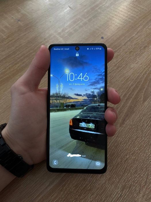 Продам Самсунг а51 6/128