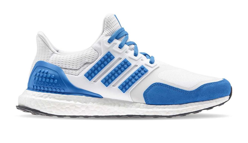 Чисто нови оригинални маратонки Adidas Ultraboost Lego