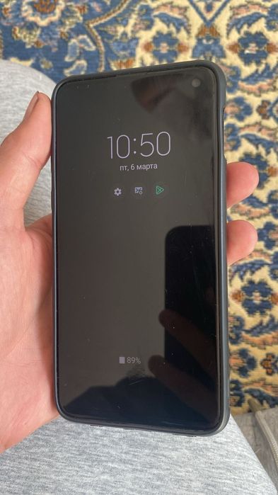 Самсунг с10е сатам