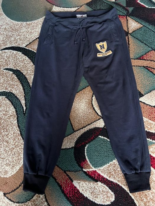 Pantalonii de trening