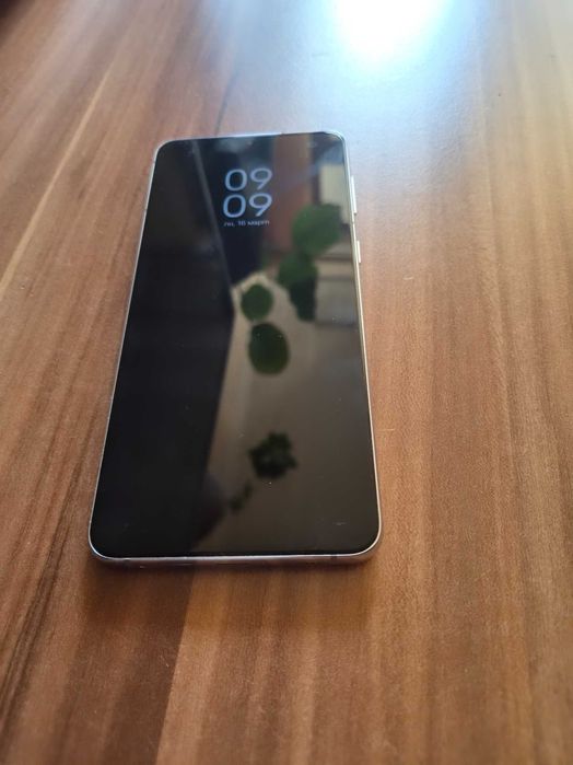 Продавам Samsung Galaxy S21+ – 256 GB