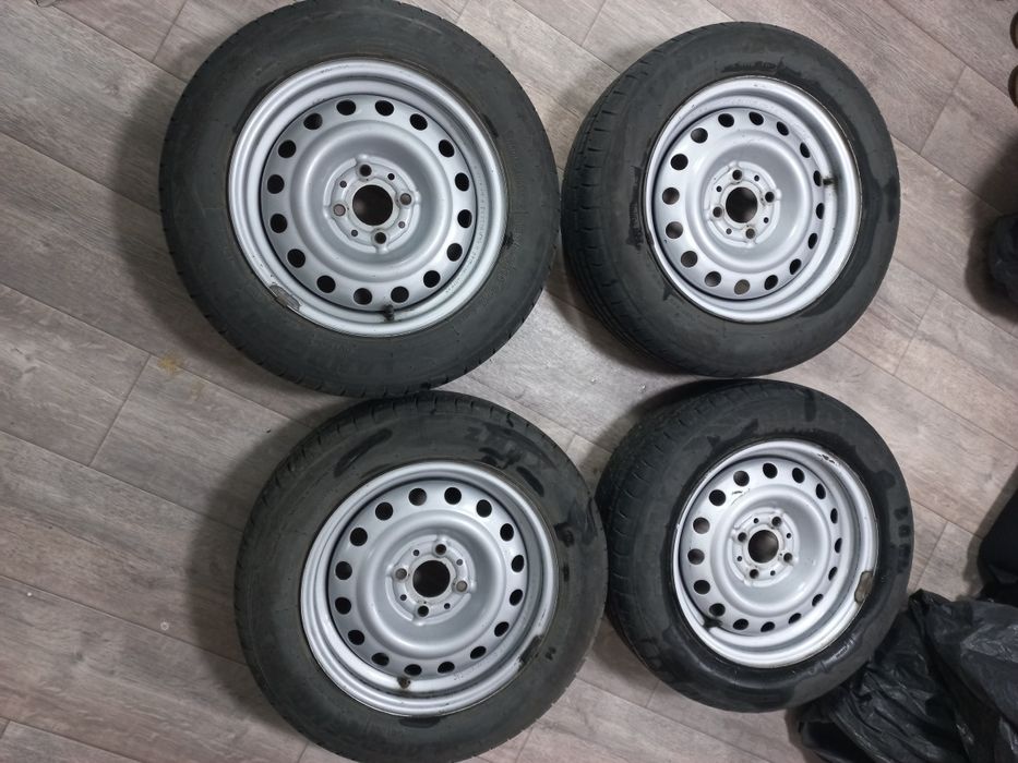 Летние шины с  дисками