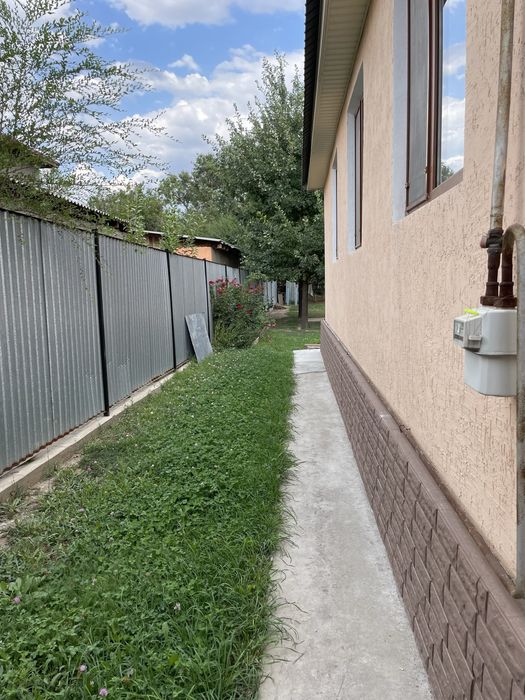 Продаем дом всвязи переездом зг