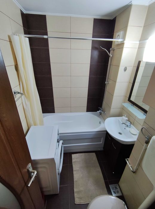 Apartament cu o cameră, Aluminei D - Rogerius, 290 €