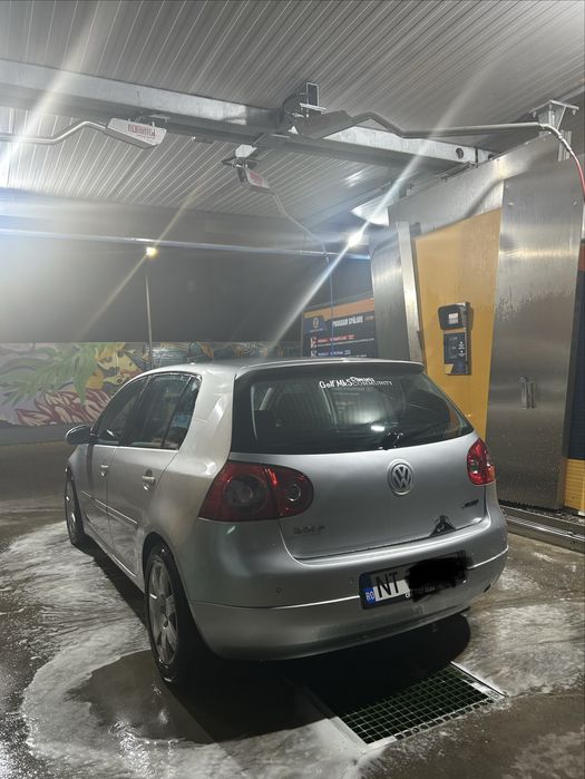 Vând / dezmembrez Golf 5