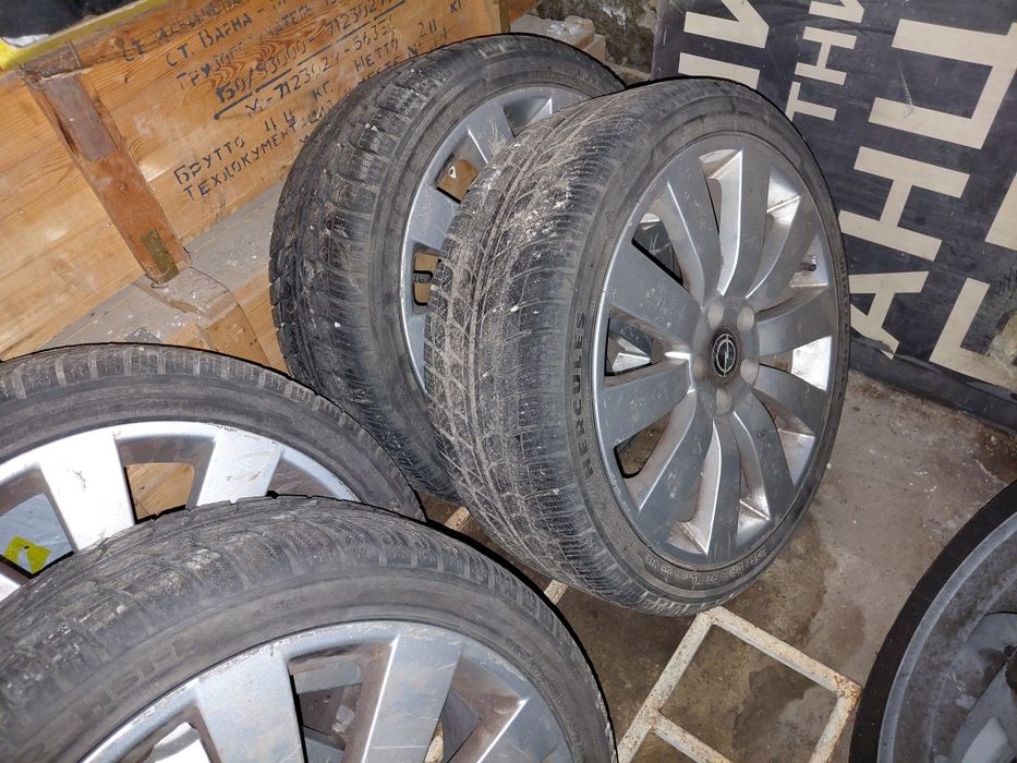Продавам джанти 18" за  Opel