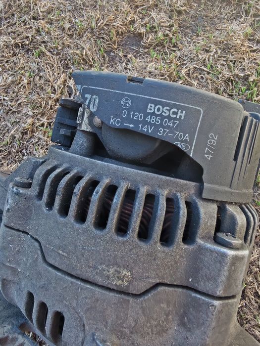 Моновпрыск и генератор Ауди 80