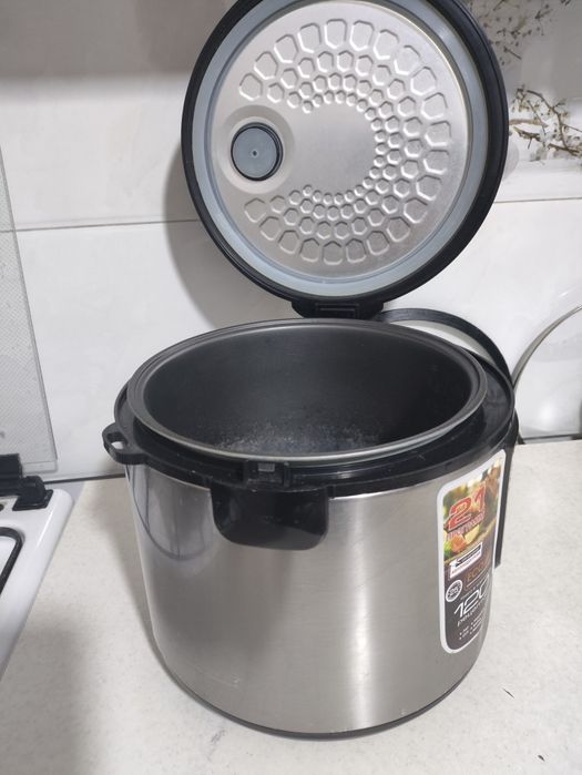 Продам мультиварку
