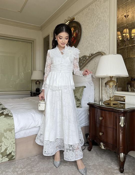 Платье белое винтажное