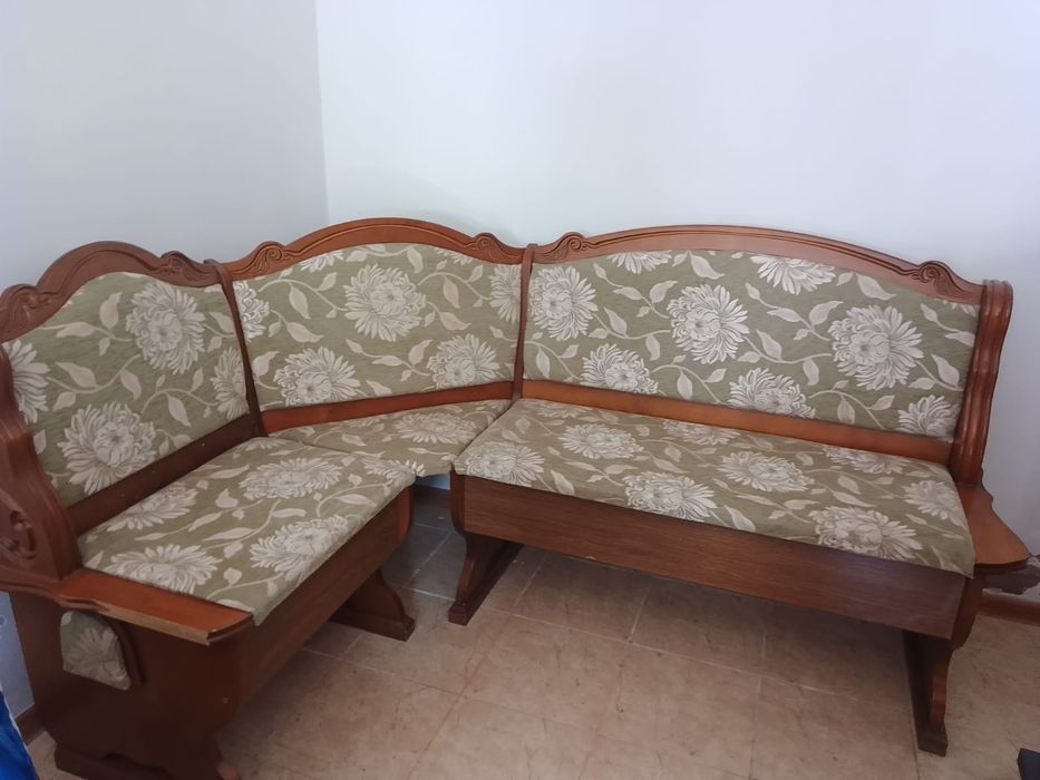 Продам кухонное уголок