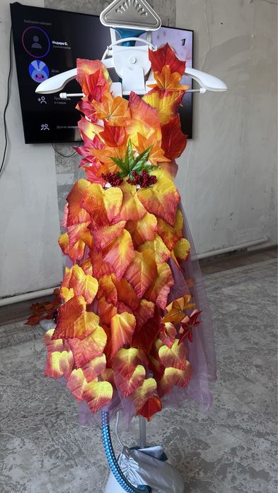 Продам платье на осенний бал