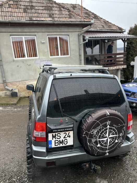 Mitubishi pajero pinin