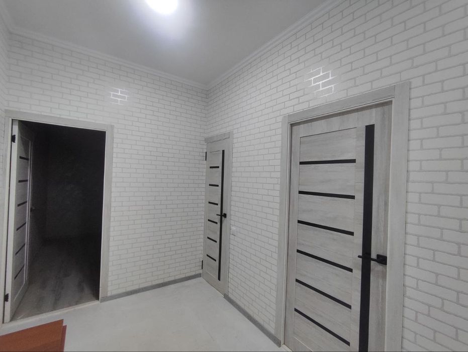 Мирабадский район 2 комн Коттедж. Новый ремонт