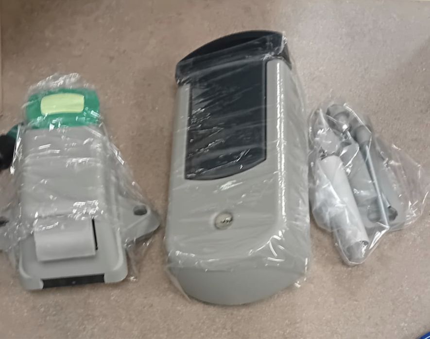 Inchizator incuietoare usa frig yala maner congelare refrigerare