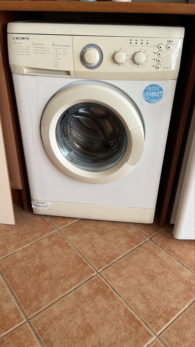 Работеща пералня Crown